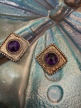 Vintage Ginnie Johansen GJD Clip on Square Earrings Gold Tone Purple Stone